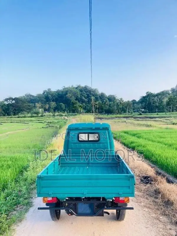 Mahindra Alfa Load Career 2026