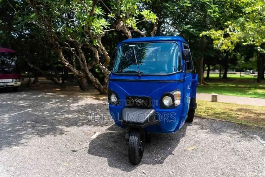 Mahindra Alfa Load Career 2026