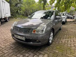 Nissan Bluebird Sylphy 2010