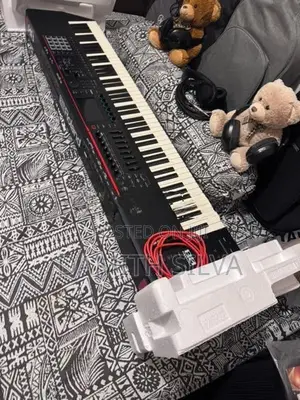 Roland Fantom 08