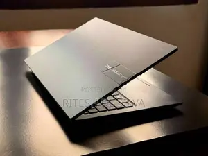 Asus Vivobook X1504 Like brand new