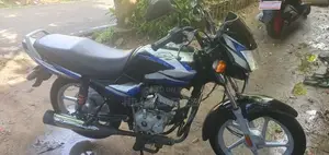 Bajaj CT100 2025