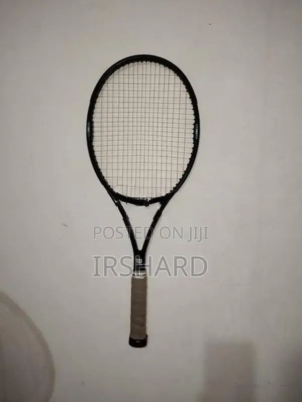 Dennis Racket
