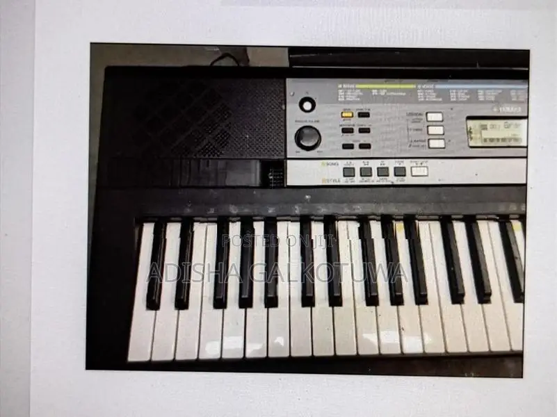 Yamaha YPT - 240 Keyboard ( Japan)