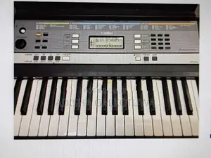 Yamaha YPT - 240 Keyboard ( Japan)