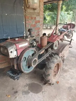 Hand Tractor 2005