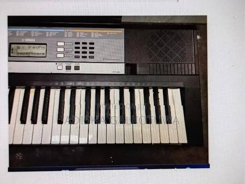 Yamaha YPT - 240 Keyboard ( Japan)