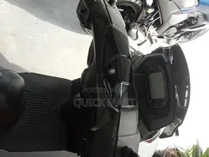 Suzuki Burgman 2020