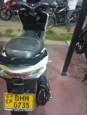 Suzuki Burgman 2020