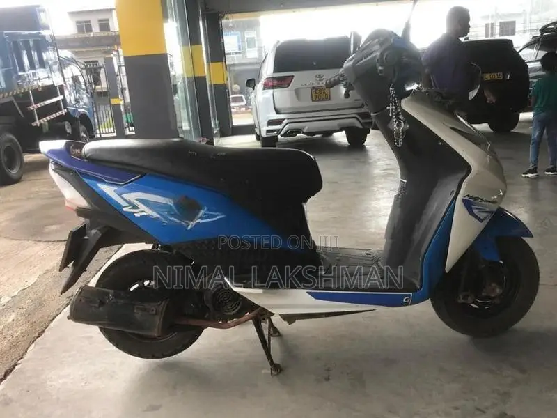Honda Dio 2015