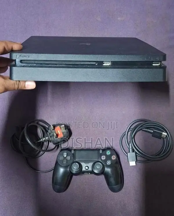 PS4 Slim 1TB Latest model