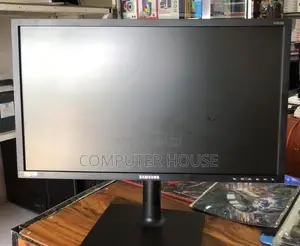 Samsung 24” LED Monitor