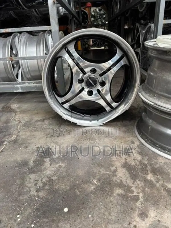 16” Alloy Wheels