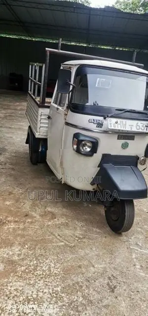 Piaggio Ape 2004