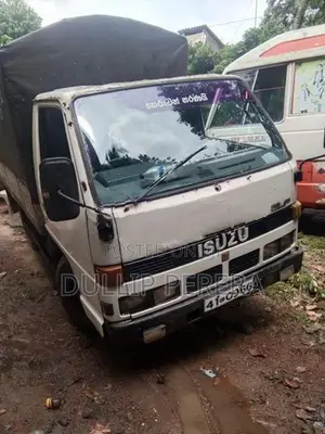 Isuzu 250 Japan 1981
