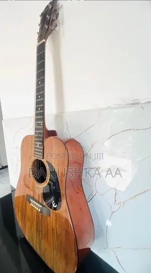Korean Royal Guitar