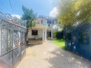 Spacious 5-Bedroom House for Sale in Dehiyagatha South