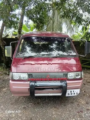 Mitsubishi Delica 1985