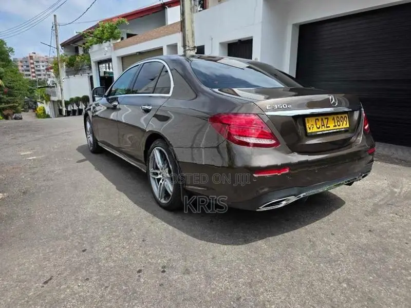 Mercedes Benz E350 Premium 2017