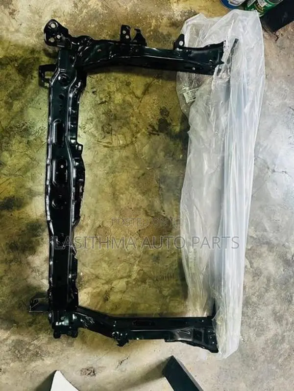 Vezel Nose Cut Panel