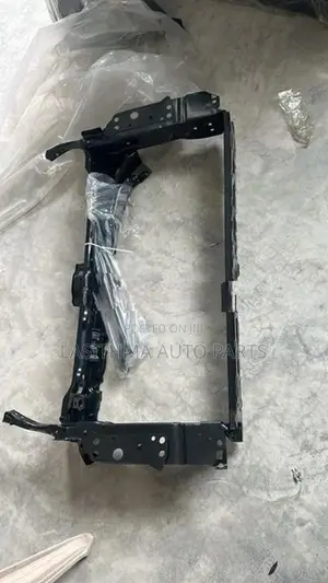 CHR Nose Cut Panel