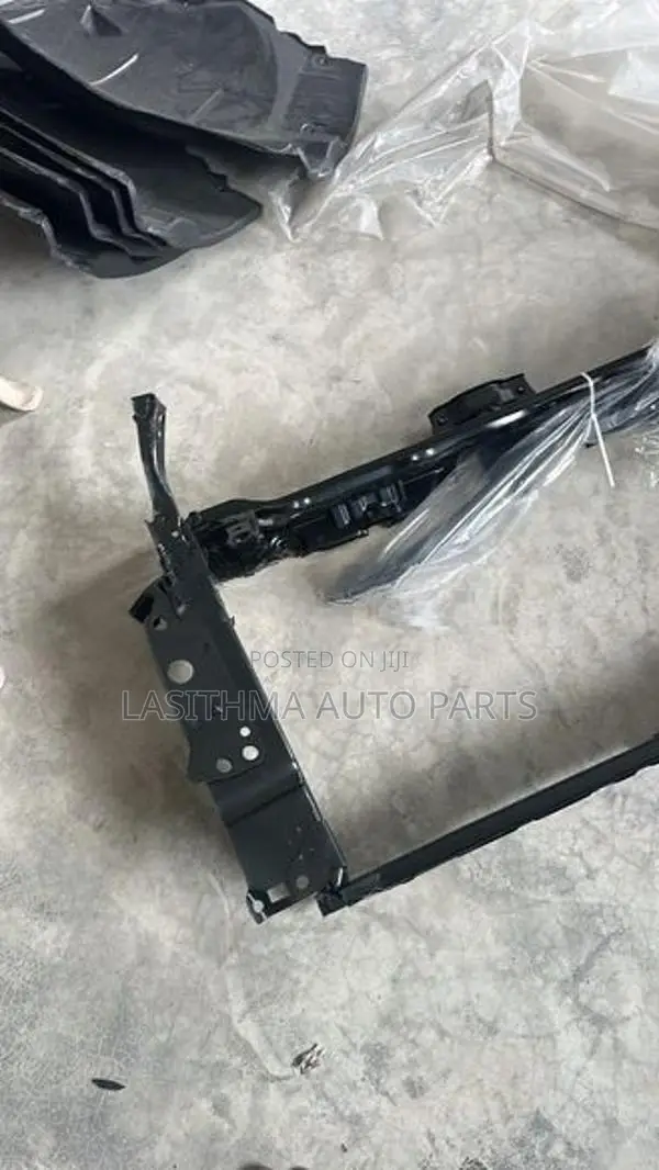 CHR Nose Cut Panel