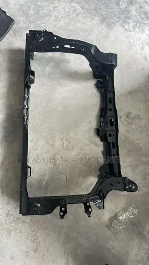Grace Nose Cut Panel