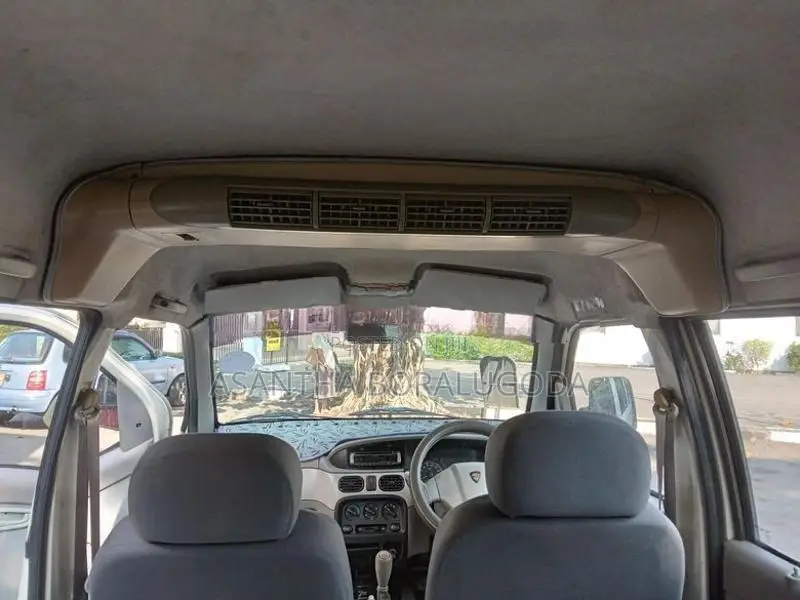 Micro Mpv Junior 3 2013