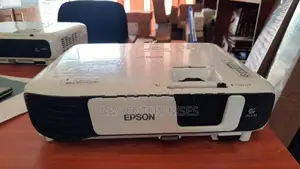 Epson X41 - Lumens 3600