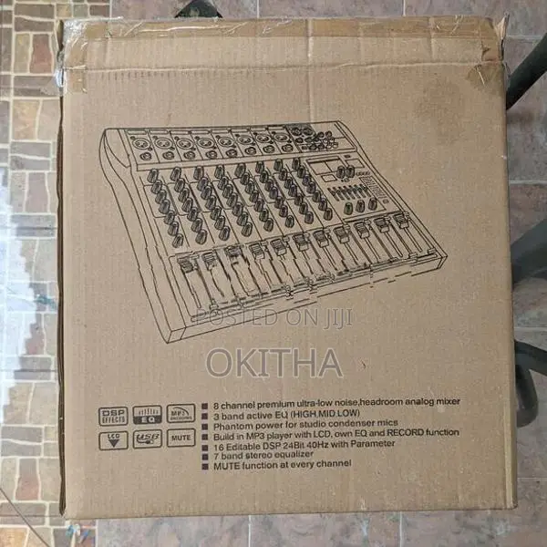 Rowestar 8 Channel Mixer with Bluetooth/24 Bit Fx