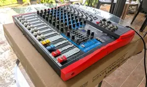 Rowestar 8 Channel Mixer with Bluetooth/24 Bit Fx