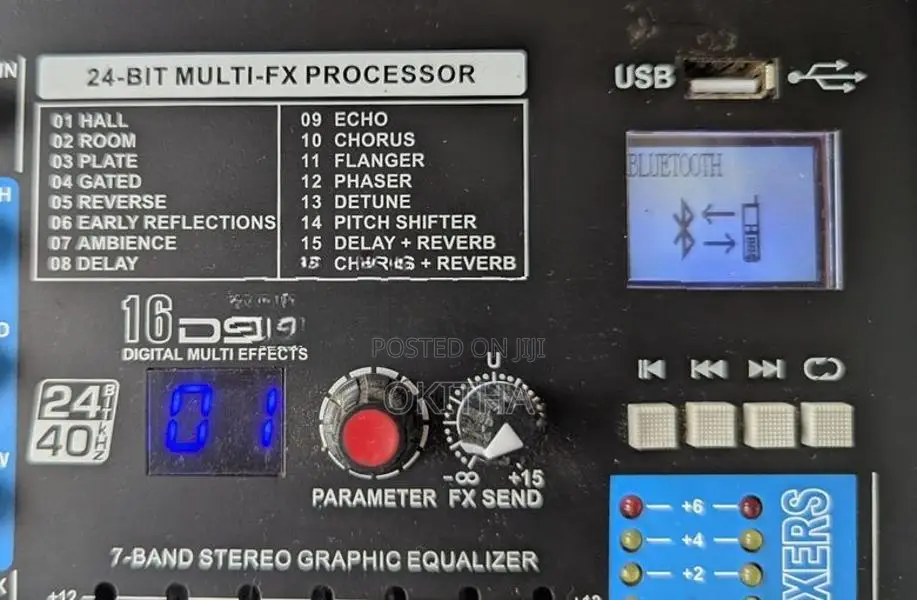 Rowestar 8 Channel Mixer with Bluetooth/24 Bit Fx