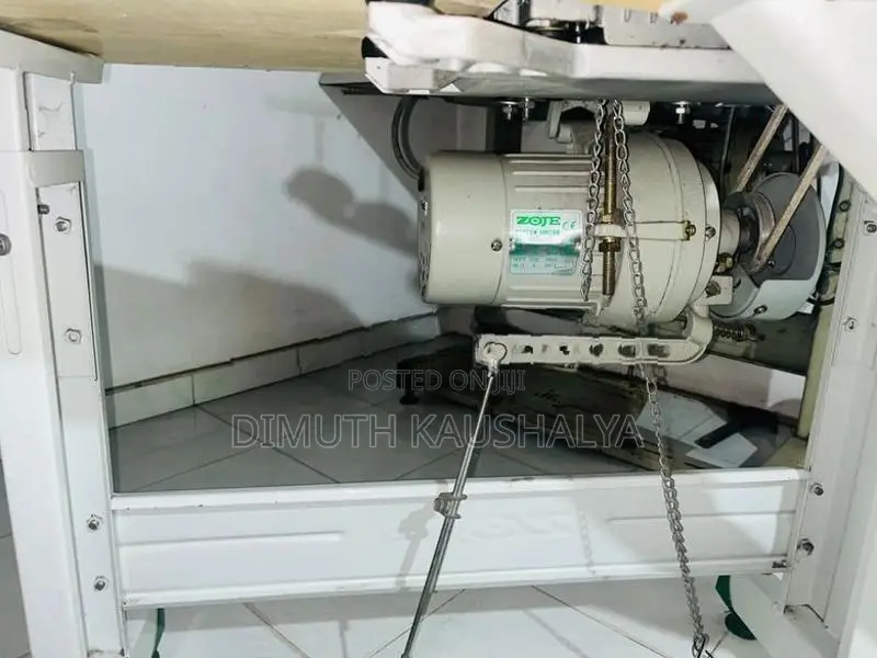 Zoje 5 threads overlock sewing machine