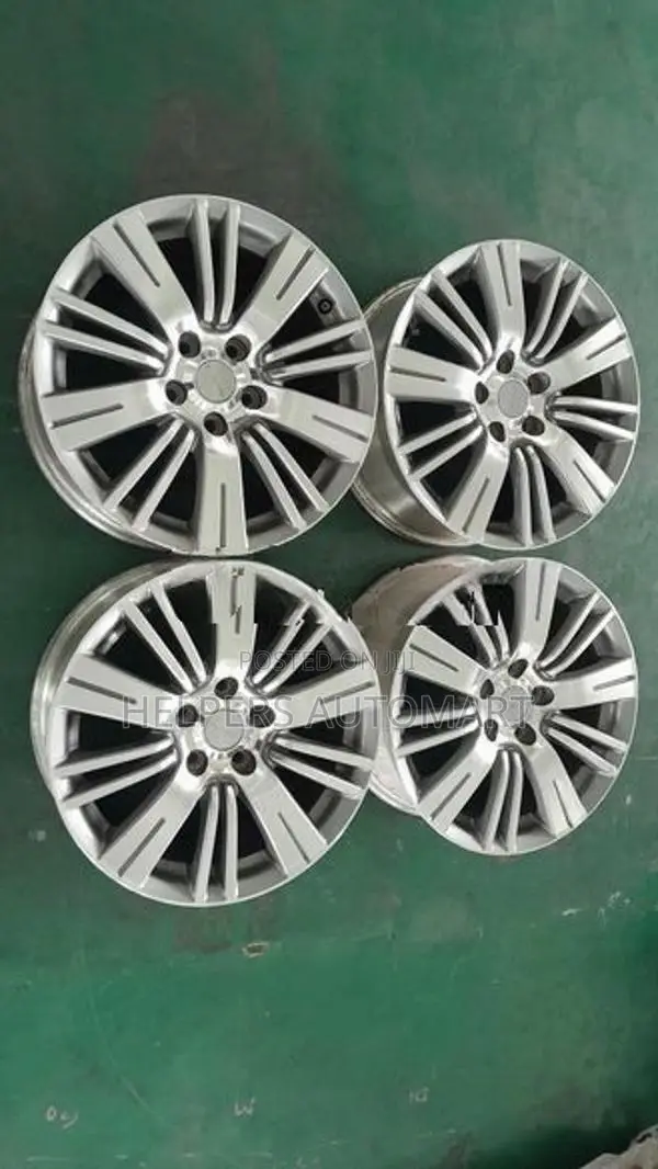 Nissan Teana 17" Alloy Wheels