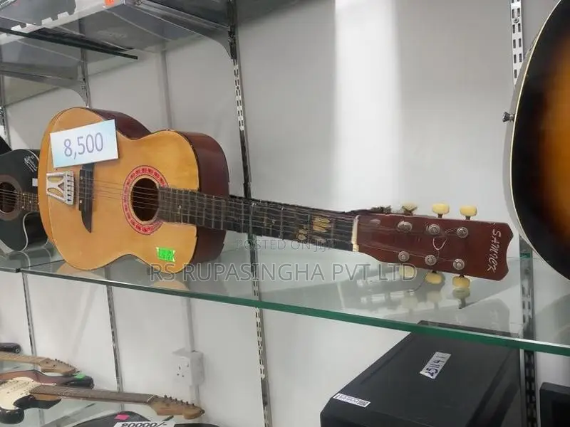 Samick Box Guitar