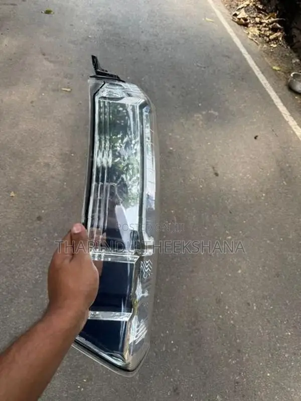 Suzuki Wagon R MH44S Tail Light