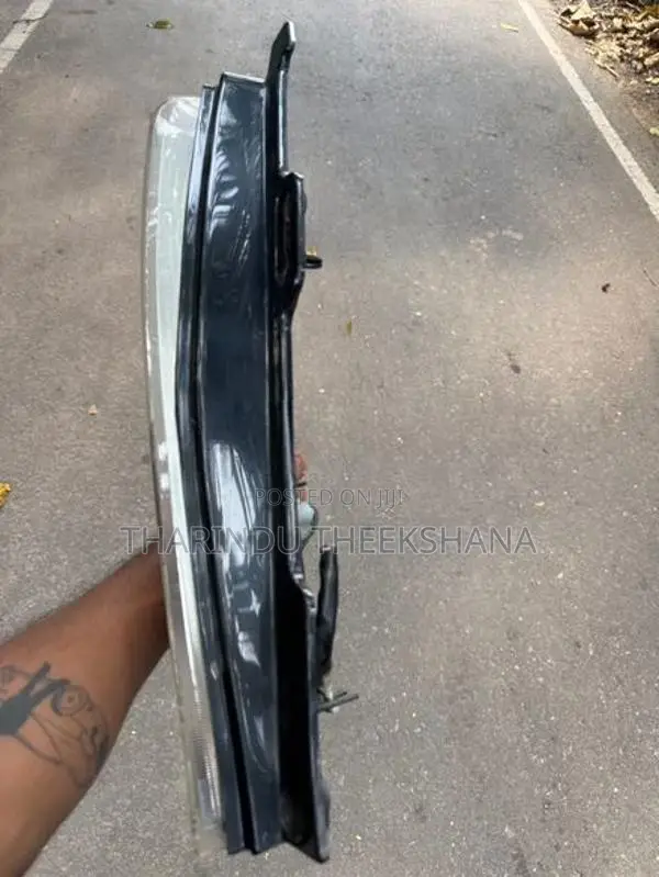 Suzuki Wagon R MH44S Tail Light