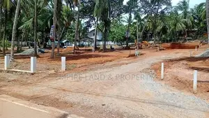 Land in Negombo Main Road – Kandana Batagama