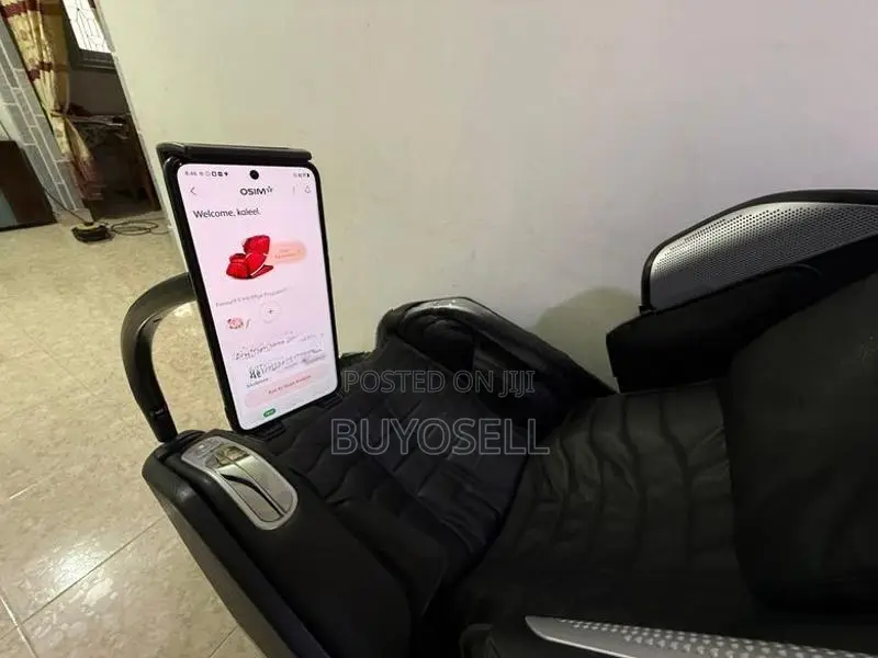 OSIM ULOVE 3 Luxury massage chair