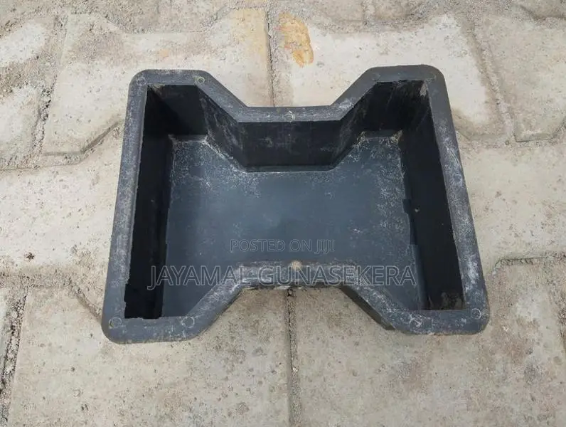 Plastic Interlock Molds