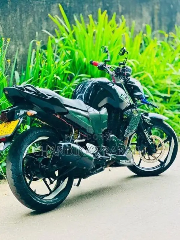Yamaha FZ 2011