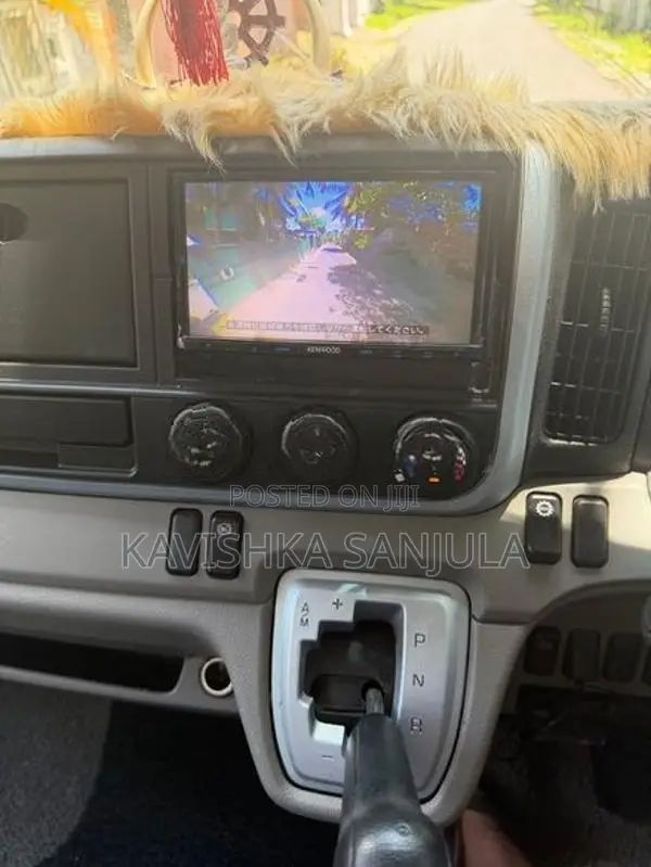 Mitsubishi Fuso Canter 2016