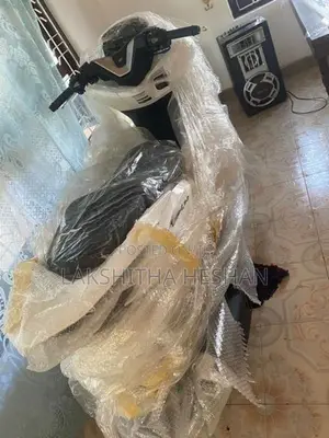 Honda PCX160 2025