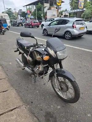 TVS Victor 2004