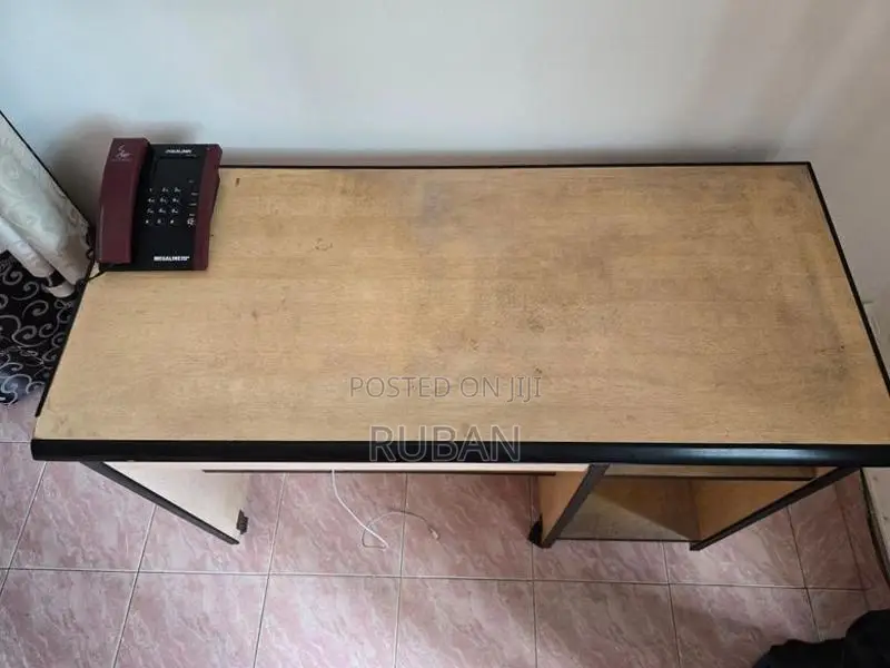 Computer Table