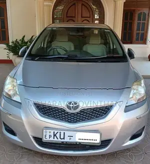 Toyota Belta 2009