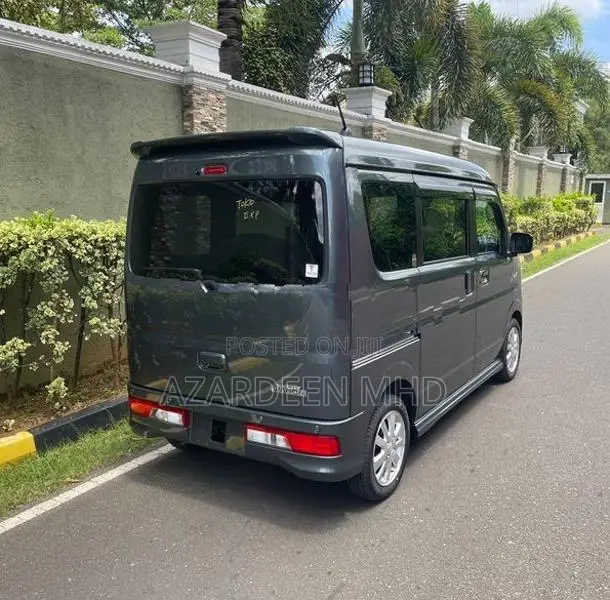 Suzuki Every Wagon DA18W 2026