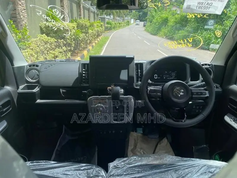 Suzuki Every Wagon DA18W 2026