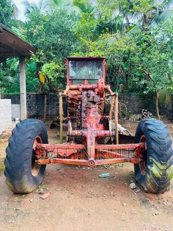 CAT Grader Roller