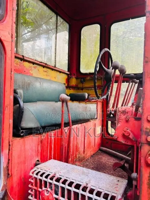 CAT Grader Roller